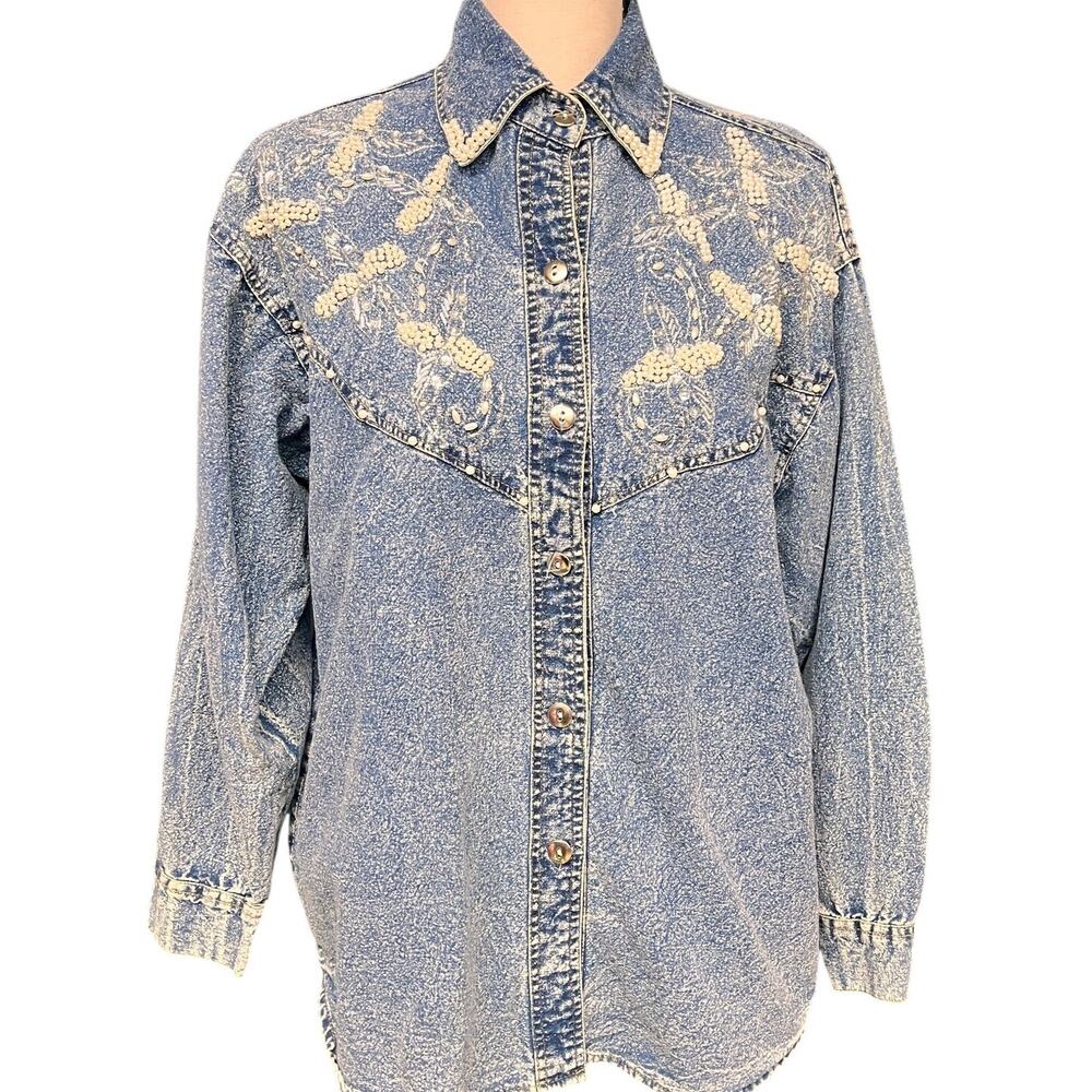 vintage women's bedazzled western button down acid wash chambray denim shirt M